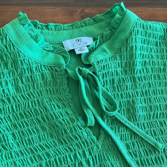 Green cece blouse 2x - Picture 2 of 5